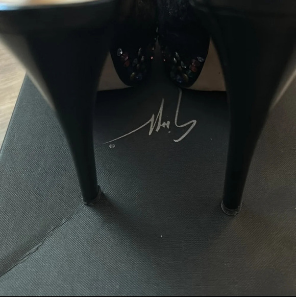 GIUSEPPE Zanotti Rainbow Crystal Heels EUC ❤️ - Picture 9 of 13